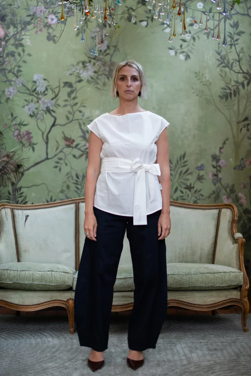Pantaloni donna larghi con fascione in cotone